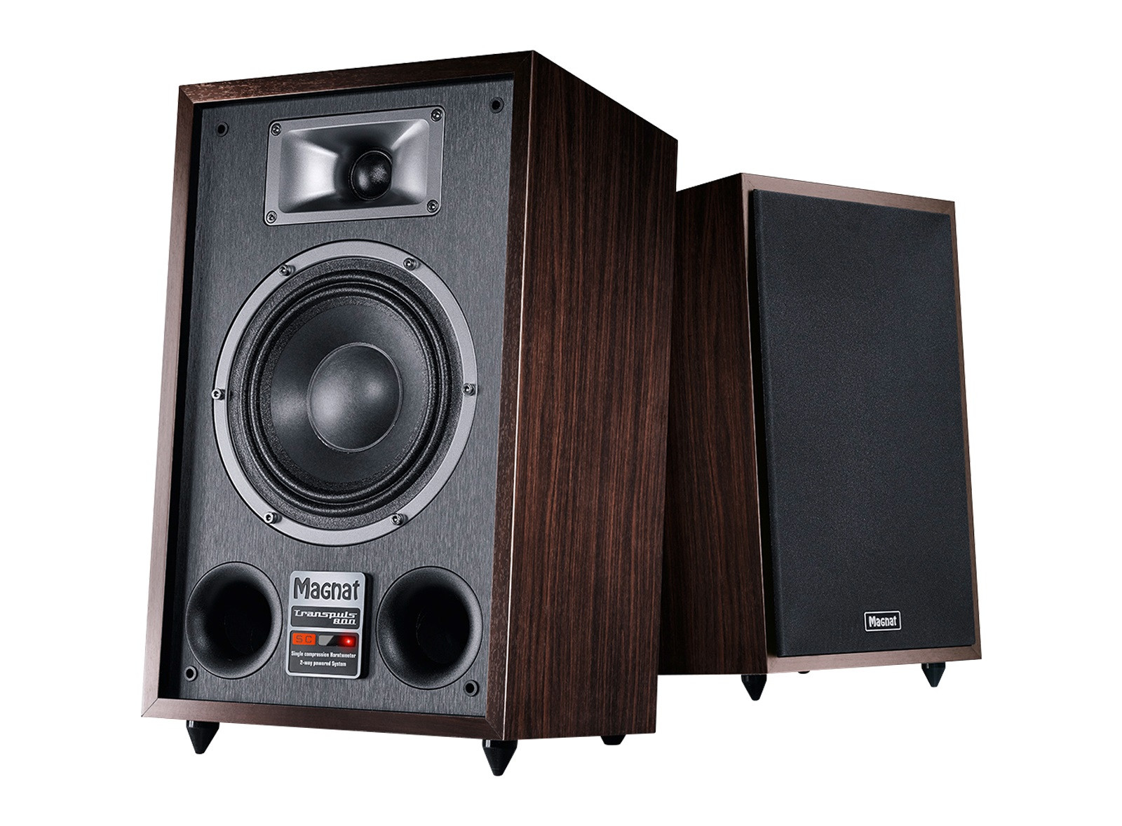 Magnat Transpuls-800A active speakers