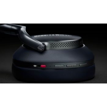 Bowers & Wilkins PX8 007 edition, detail