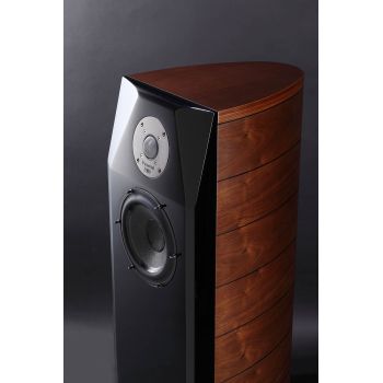Usher Dancer Mini-One Diamond Walnut close view