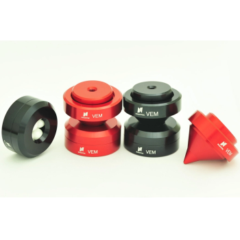 Nasotec VEM Spikes-Shoes red and black