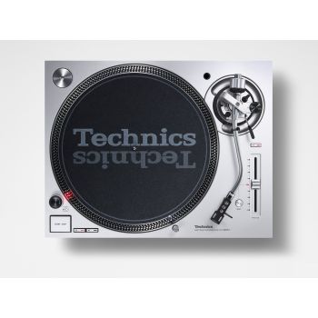 Technics SL-1200mk7 silver