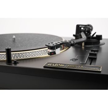 Vestlyd Pro T2 black tonearm detail