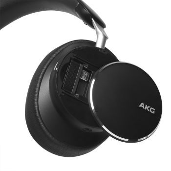 AKG N9 Hybrid black with transmitter placed