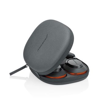 Bowers & Wilkins PX8 S2 McLaren Edition in case