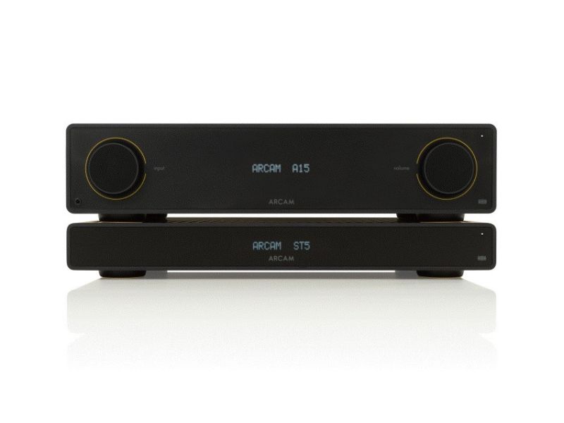Arcam Radia A15 ενισχυτής και Arcam Radia ST5 streamer