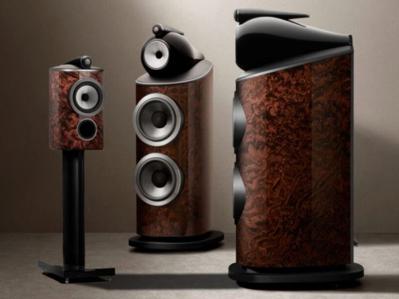 Bowers & Wilkins 800 D4 Signature series